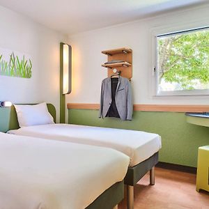 Ibis Budget Versailles Coignieres